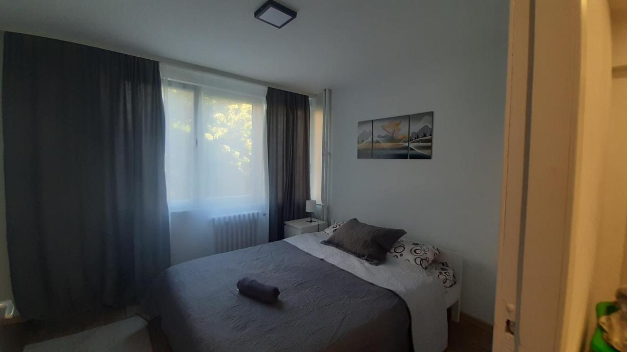 Sunshine Apartment Kragujevac Exterior foto