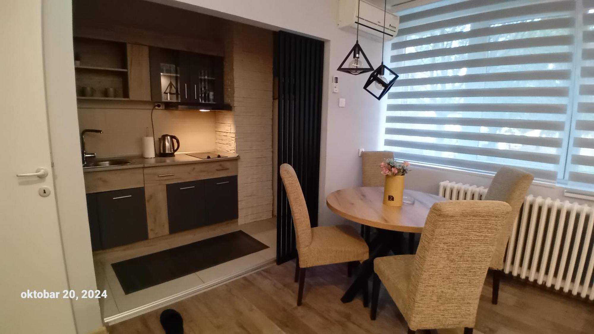 Sunshine Apartment Kragujevac Exterior foto