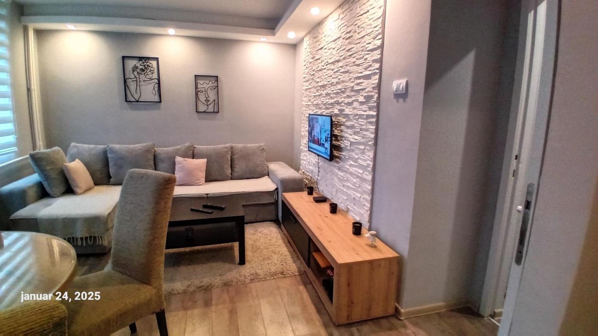 Sunshine Apartment Kragujevac Exterior foto